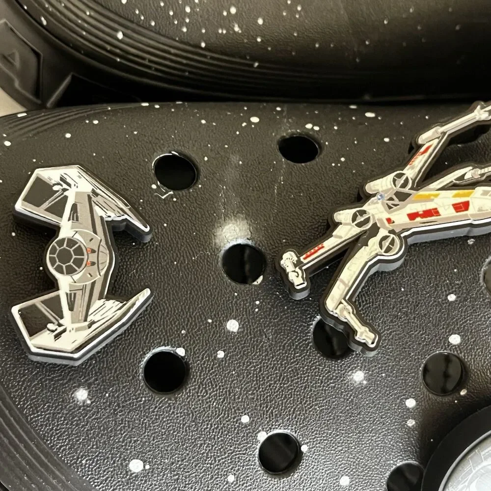 Star Wars Crocs S 11 Black Space 6 Jibbitz Death Star Milennium Falcon XWing